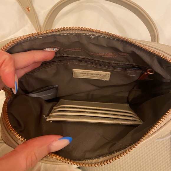 Matt & Nat crossbody - Picture 4 of 5